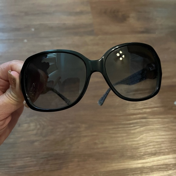 Black Coach sunglasses - Picture 4 of 7
